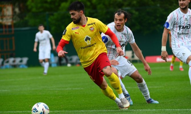 Тульский «Арсенал» уступил московскому «Локомотиву» в контрольном матче со счетом 3:2