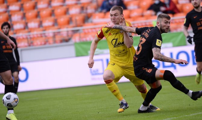 Футболисты "Арсенала" в гостевом матче уступили "Уралу" 