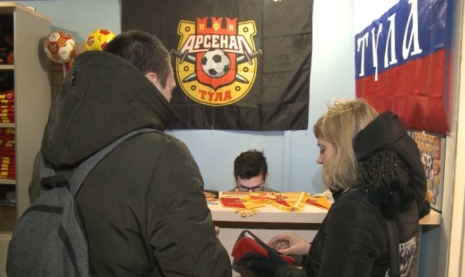 Матч «Арсенал» - «Оренбург»: тульские болельщики заняли уже 6 автобусов