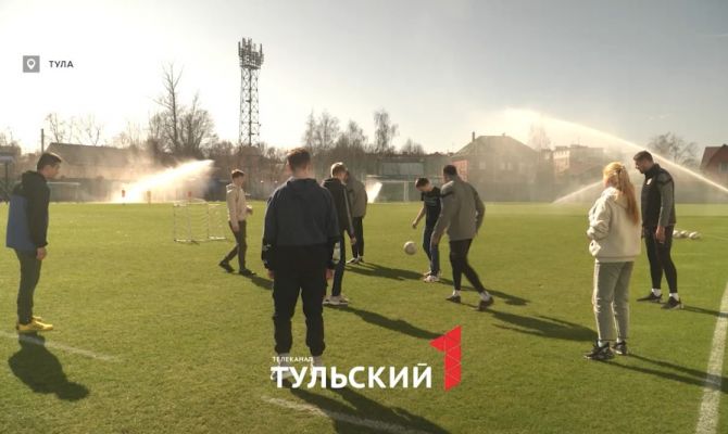 Тульский «Арсенал» провел открытую тренировку с детьми из центра социальной реабилитации
