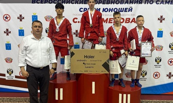 Туляки привезли медали со Всероссийского турнира по самбо