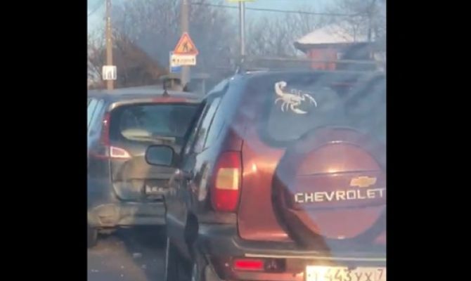  Из-за ДТП на Демидовской плотине в Туле образовалась пробка