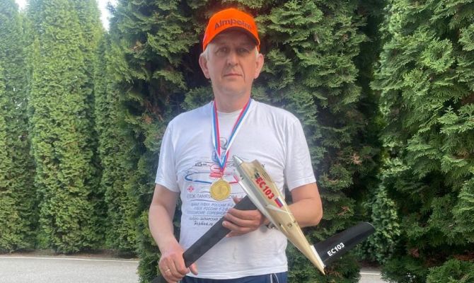 Туляк завоевал золото на Кубке России по авиамодельному спорту 