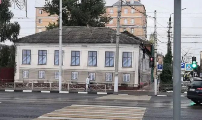 Историческое здание на Советской снова продают за 119 млн рублей