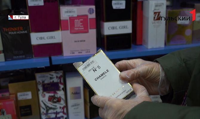 CHANEL за 400 рублей и кроссовки без маркировки: что подсовывали тулякам в магазине на Одоевском шоссе