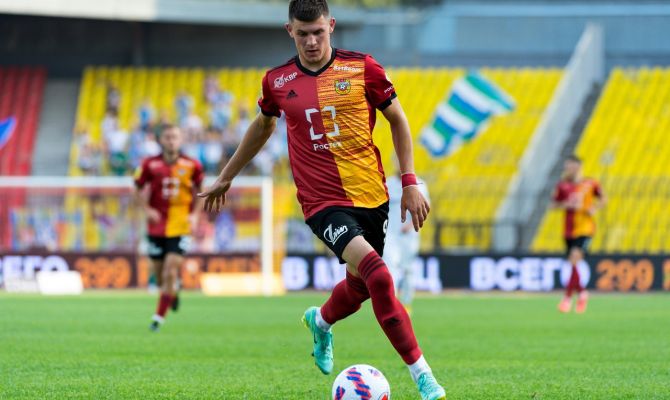 Полузащитник тульского "Арсенала" Даниил Хлусевич подписал контракт со "Спартаком"