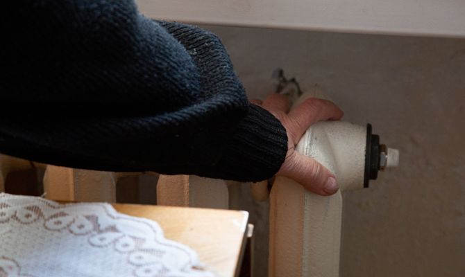 Куда тулякам пожаловаться на холодные батареи в квартире