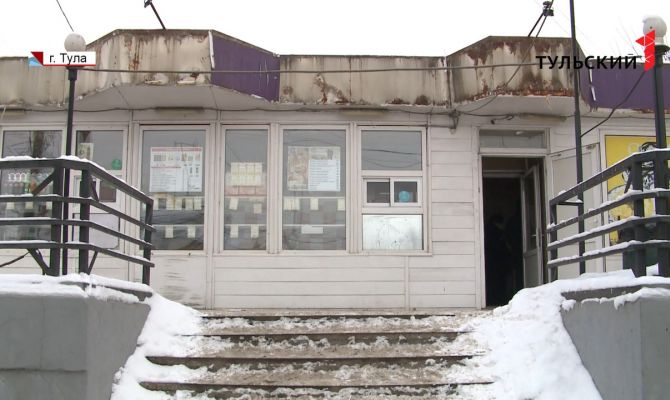 Просрочка и антисанитария: как палатка с шаурмой шокировала тульских чиновников