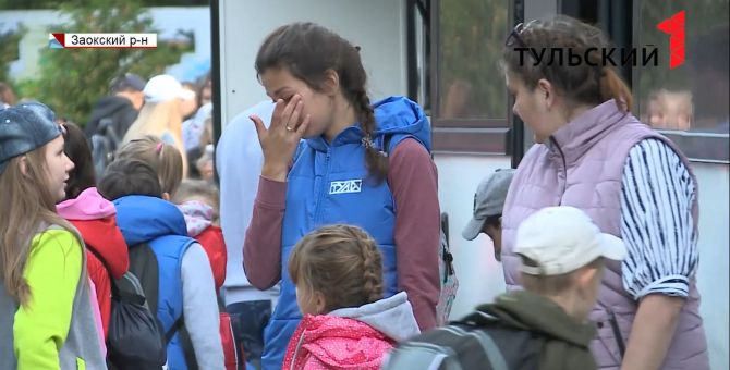 Со слезами на глазах иркутские ребята покинули Тулу