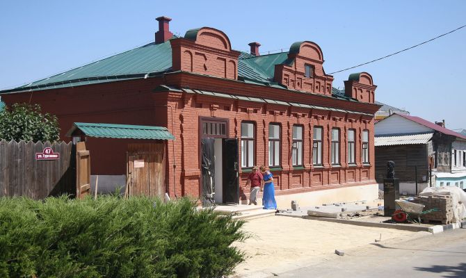 В Ефремове отреставрировали мемориальный дом-музей Ивана Бунина
