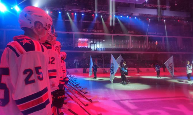 Лед и азарт победы: в Туле стартовал Кубок Губернатора по хоккею
