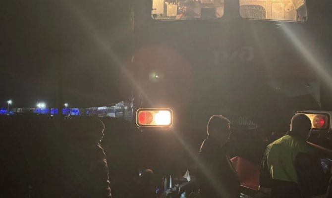 29-летний водитель иномарки пострадал в ДТП с поездом в Алексине