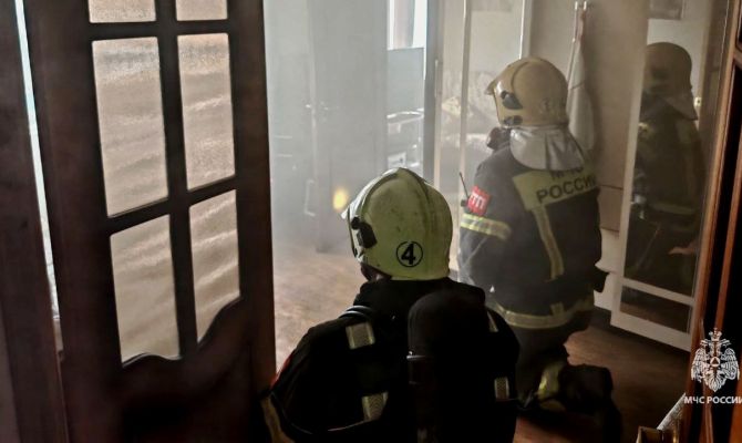 В Туле на Красноармейском проспекте загорелся балкон