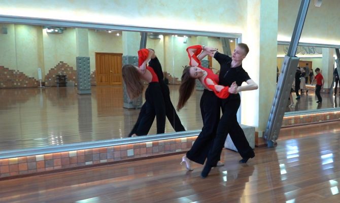 Туляки стали пятикратными победителями первенства ЦФО по спортивно-бальным танцам