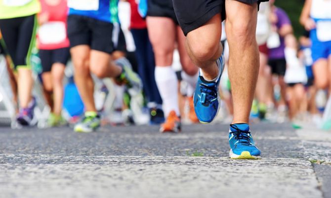 Туляки передали ярославцам флаг марафона "Щит и меч"