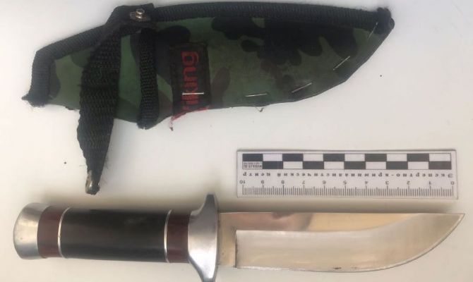 Туляк пришел в здание суда с ножом