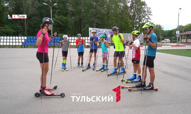 Тульские лыжероллеры объяснили, зачем при подготовке ездят на велосипеде и занимаются греблей