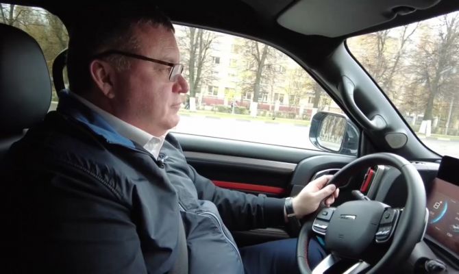 Глава администрации Тулы стал героем фильма "Форсаж"