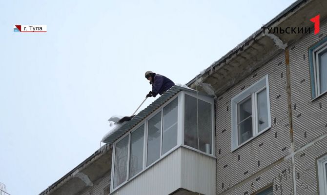 В Тулу пришел рекордный снегопад: как подготовились к нему коммунальщики