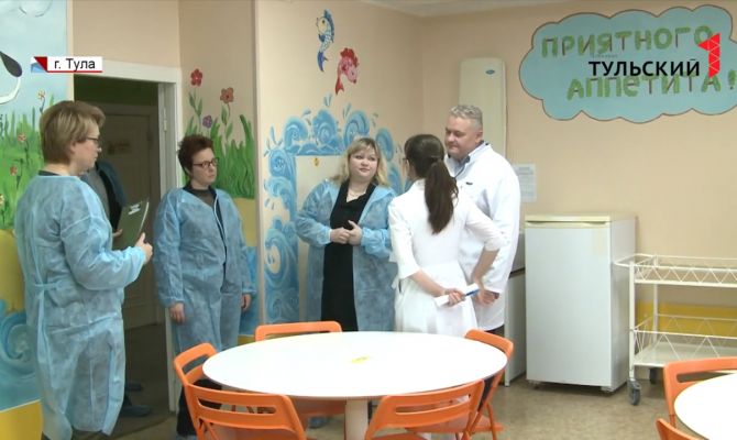 Тульские и московские врачи-онкологи обменялись опытом 