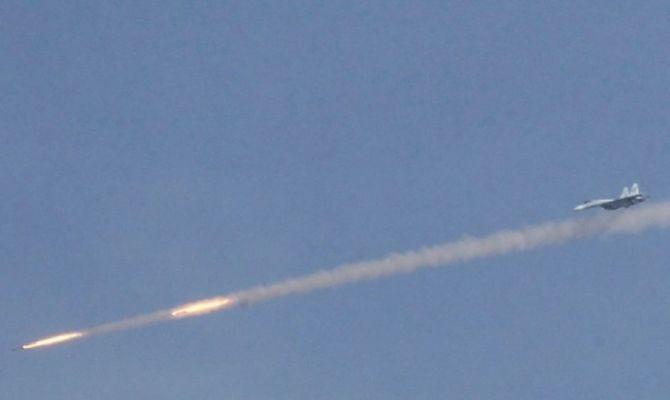 Разработанные в Туле авиаракеты "Бронебойщик" будут применять в зоне СВО уже в этом году