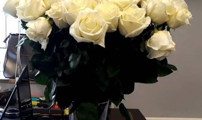 Подарки чиновникам: как букеты и календари остановят коррупцию в России