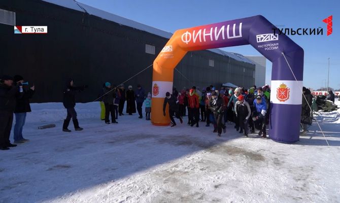 Массовый забег, казаки и огненное шоу: как отметили 23 февраля в тульском парке «Патриот»