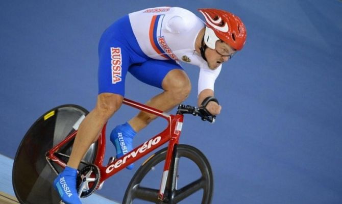 Туляк-паралимпиец завоевал "серебро" Чемпионата России по велоспорту