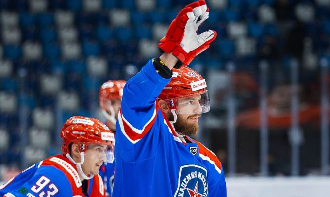 Губернатор Алексей Дюмин поздравил АКМ и «Тулицу» с победами