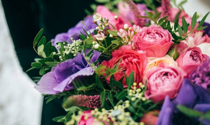 Роспотребнадзор рассказал, как правильно выбирать букет
