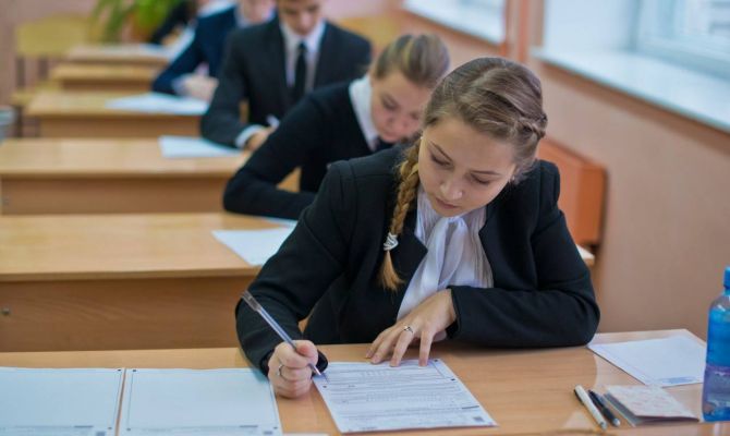 Школьники будут сдавать обязательный ЕГЭ по иностранному языку