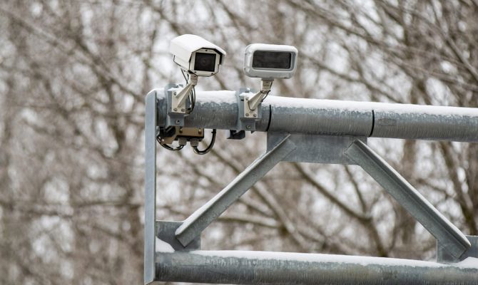 В России начали тестировать проверку ОСАГО через дорожные камеры