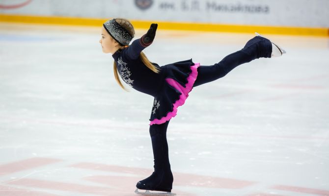 Для катания и игры в хоккей: в Тульской области работают 130 ледовых площадок