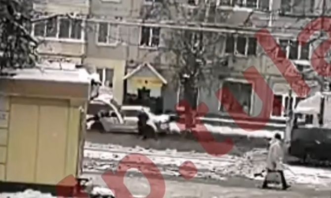 В Туле водитель сбил 48-летнюю женщину: видео