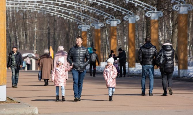 В России численность населения увеличилась на 2 миллиона жителей