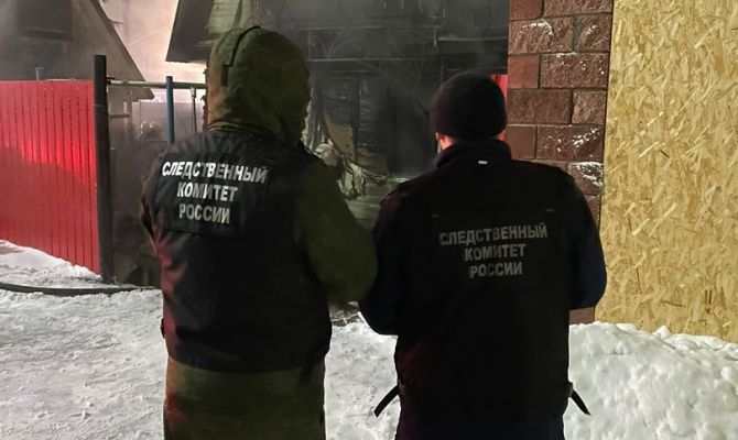 В Туле возбуждено уголовное дело по факту смерти матери и двоих детей на пожаре