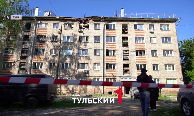 В Туле отражают одну из самых массовых атак БПЛА: репортаж с места падения обломков