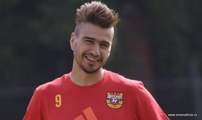 Экс-футболиста тульского "Арсенала" Евгения Савина оштрафовали за дискредитацию ВС РФ