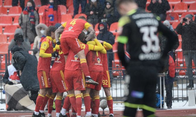 Тульский "Арсенал" обыграл ЦСКА со счетом 2:1