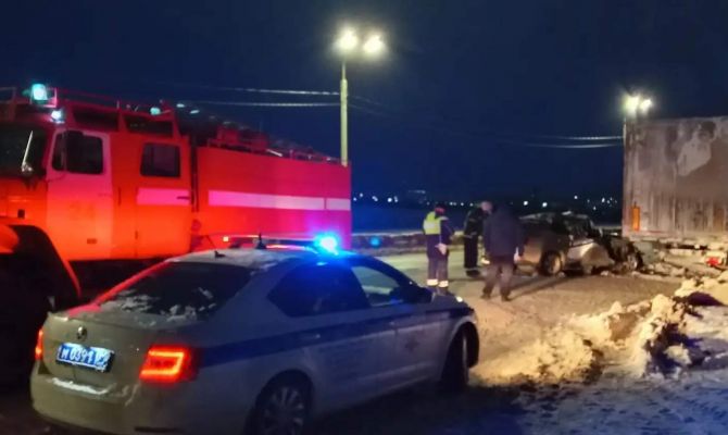 На пожаре в поселке Косая гора в Туле спасли 7 детей