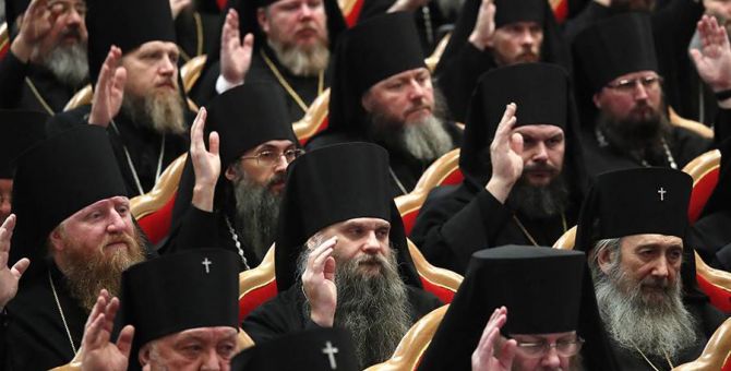 Русская православная церковь разрешила браки между крестными