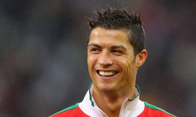 Тульский «Арсенал» заманивает пряниками Криштиану Роналду