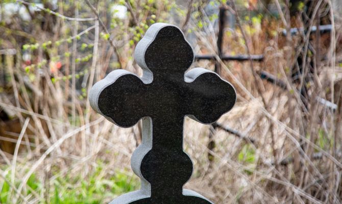 В Туле стоимость гарантированных услуг по погребению вырастет до 7793 рублей