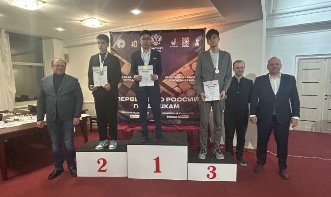 Туляки привезли медали с Первенства страны по русским шашкам