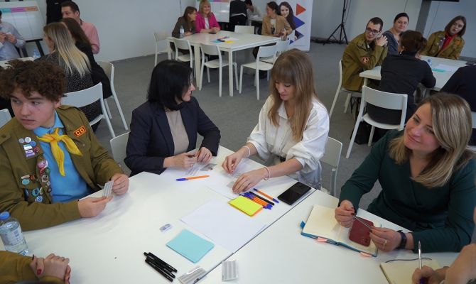 Тульский Центр занятости провел деловую игру, чтобы сделать свои услуги нужными молодежи