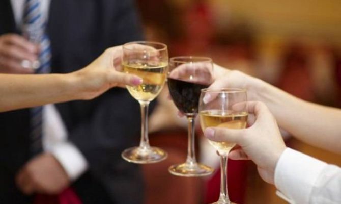 Россияне стали употреблять меньше алкоголя