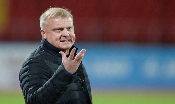 Экс-тренер тульского «Арсенала» Кирьяков ударил журналиста по лицу