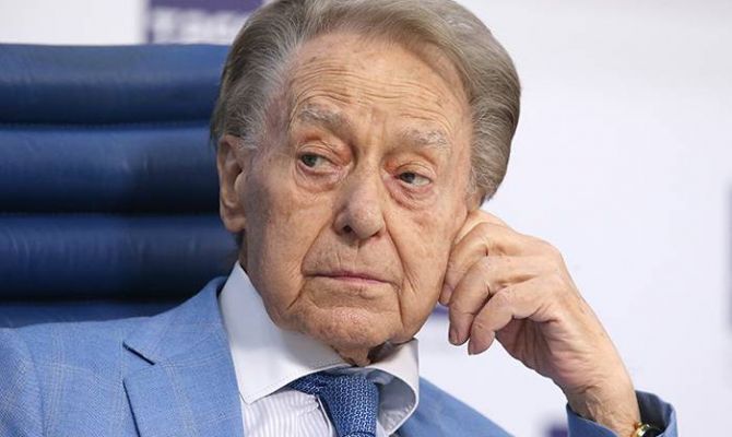 Ушел из жизни поэт Андрей Дементьев