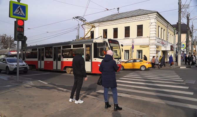 «Это критически важный объект»: Губернатор проверил качество ремонта Демидовской плотины