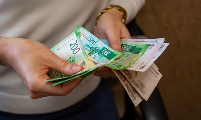 Предельный размер социальных налоговых вычетов вырос до 150 тысяч рублей в год